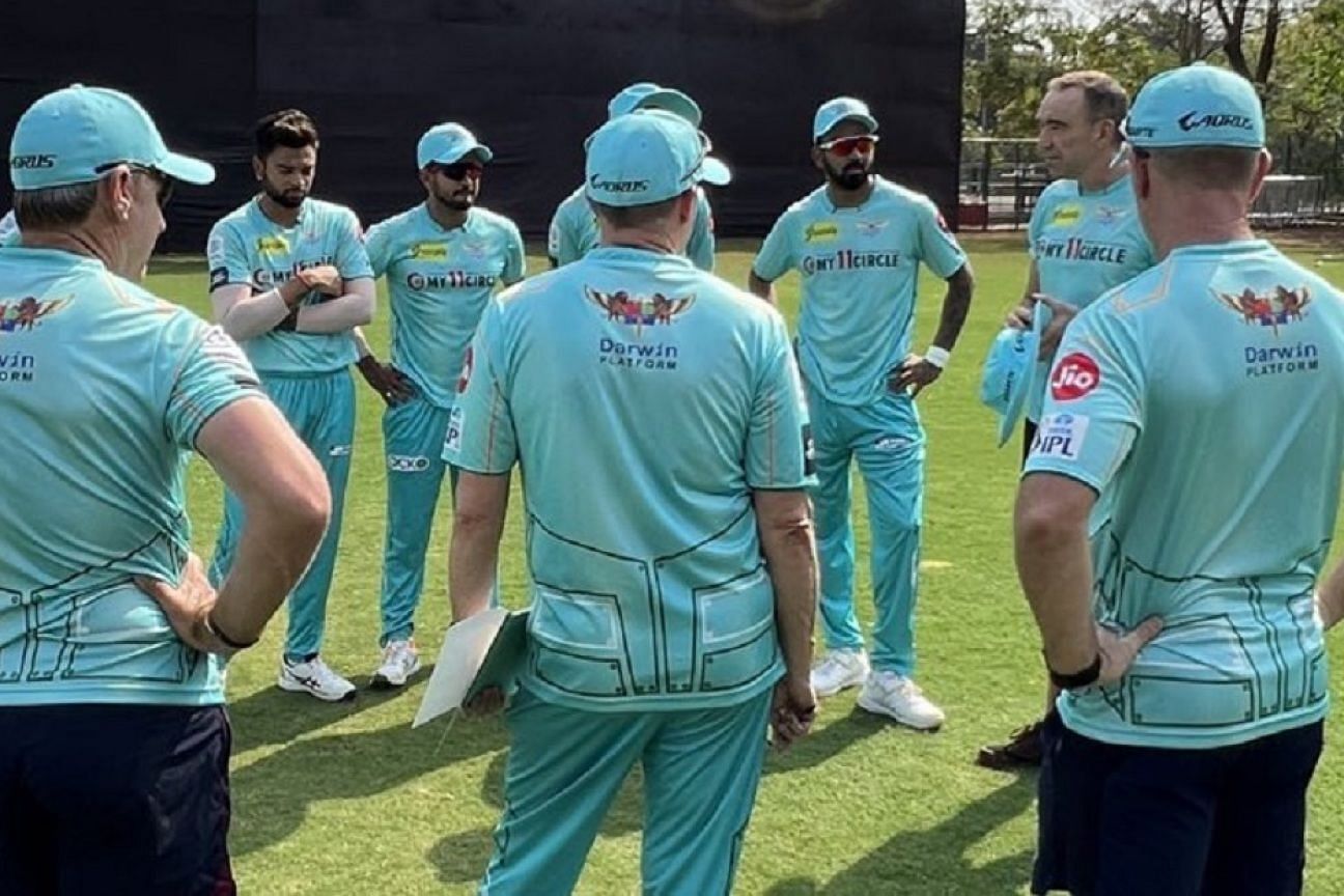 Lucknow Super Giants in a training session ahead of IPL 2022 [PC: ESPNCI]