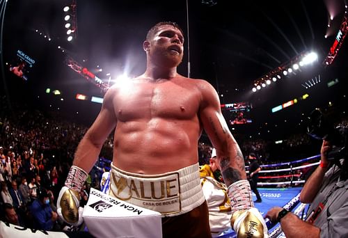 Canelo Alvarez v Caleb Plant fight