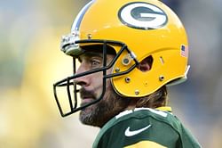 NFL Rumors: NFL insider believes Packers will offer Aaron Rodgers a long-term contract to stay at Green Bay