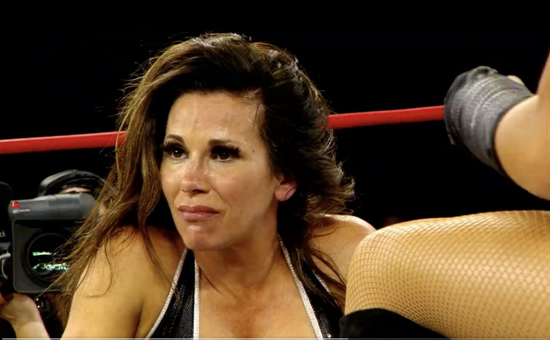Chelsea Green turns on Mickie James on IMPACT Wrestling