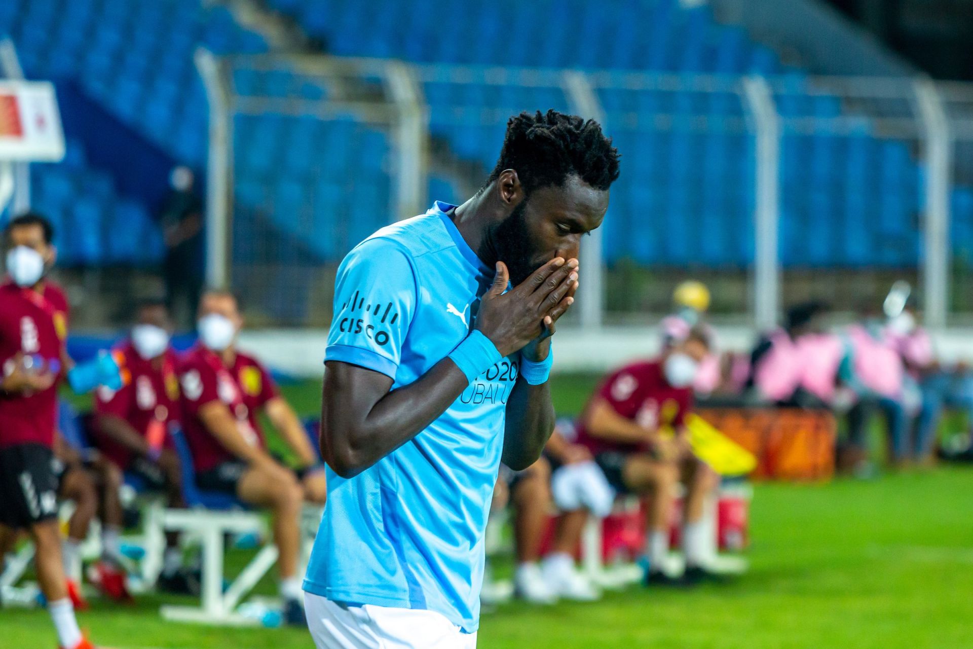 Mumbai City FC skipper Mourtada Fall celebrates his goal against Hyderabad FC (Image Courtesy: ISL)