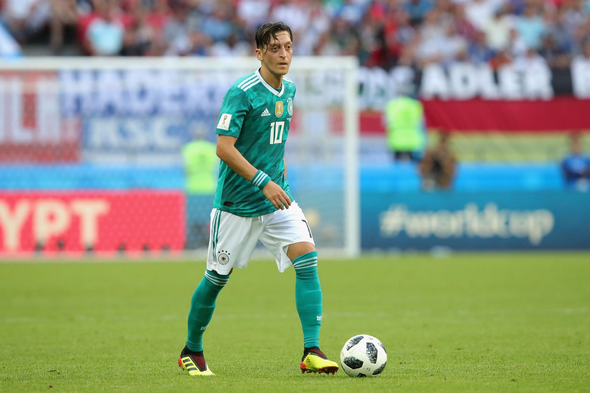 #4 Mesut Özil (Allemagne) - 40 passes décisives