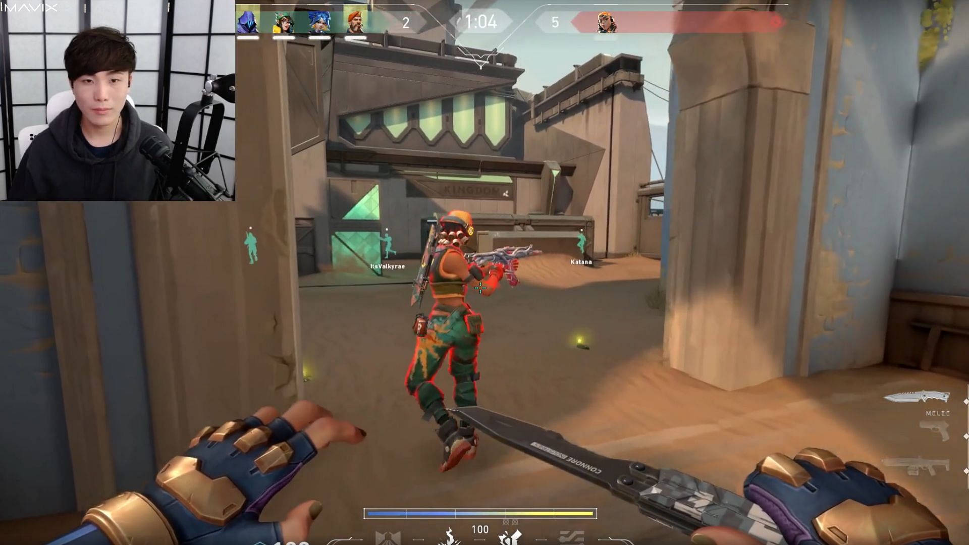 Getting knifed is one of the most embarrassing moments in an FPS game (Image via Sykkuno/Twitch)