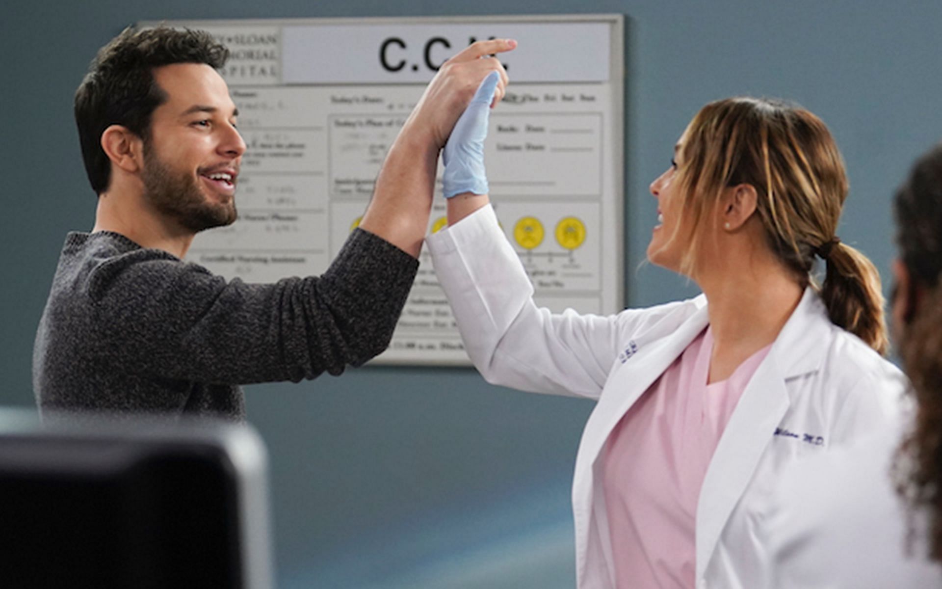 Dr. Todd Eames and Dr. Jo Wilson (Image via @SkylarAstin/ Twitter)