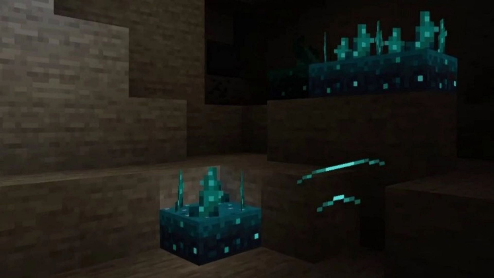 Sculk sensors are capable of picking up nearby vibrations (Image via Mojang)