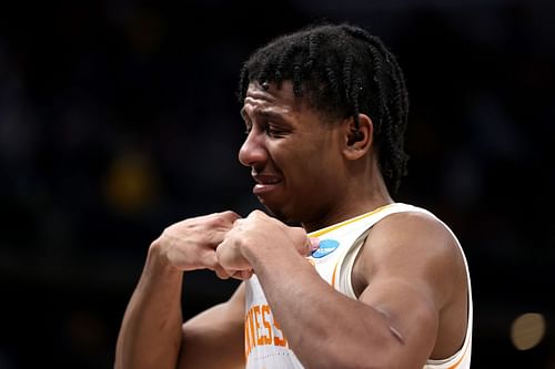 Kennedy Chandler is in tears after Tennessee's loss to Michigan.