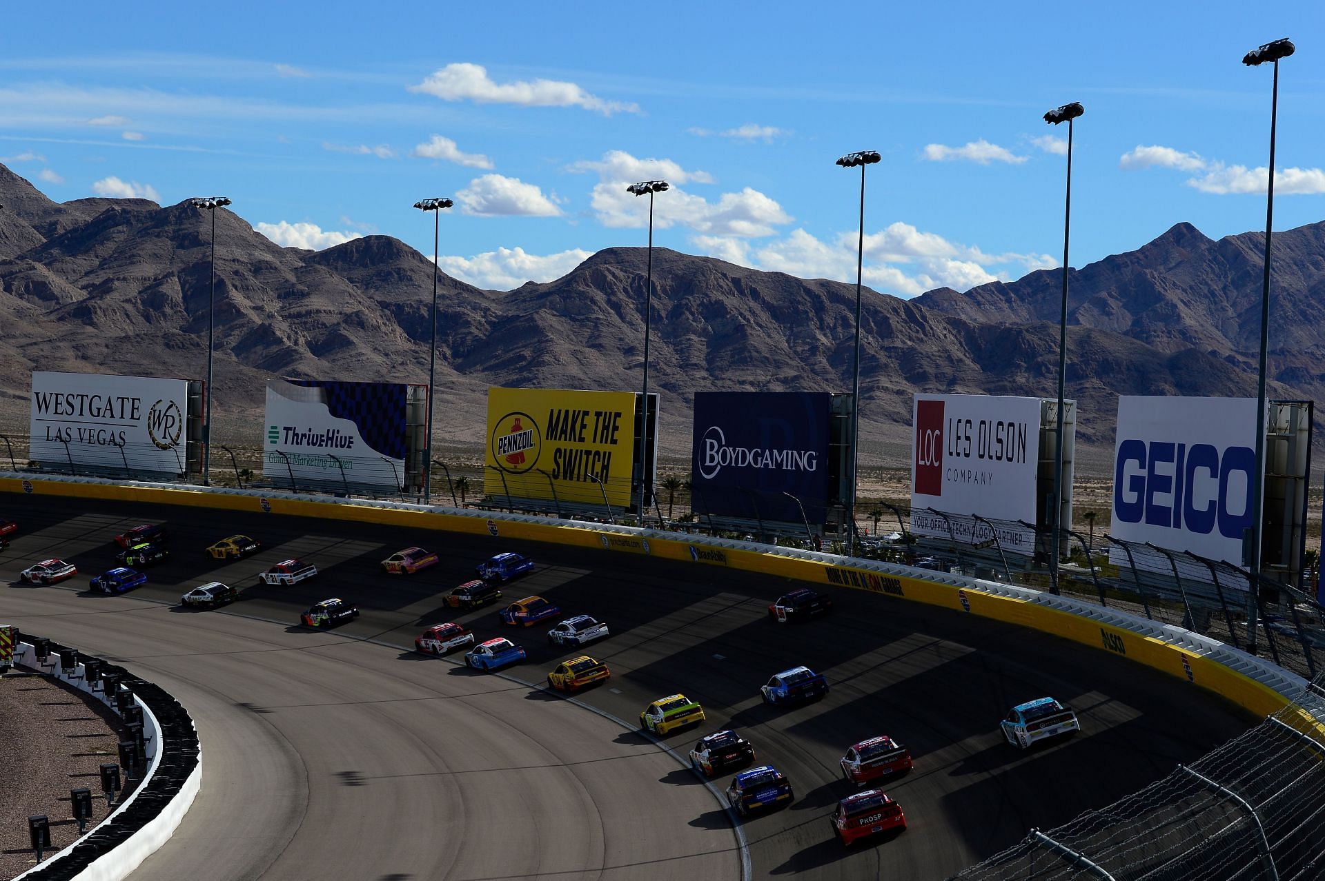 Cars race on the backstretch during the 2019 NASCAR Cup Series Pennzoil Oil 400 at Las Vegas Motor Speedway (Photo by Robert Laberge/Getty Images)