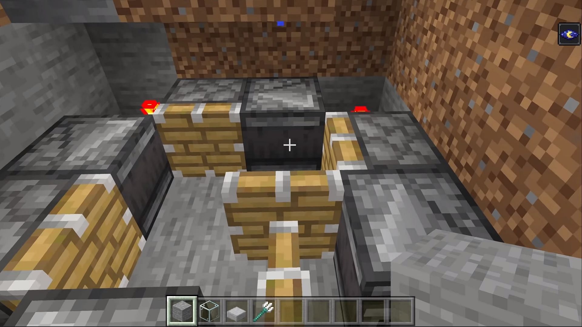 Redstone clock activating the pistons at periodic intervals (Image via Noise Gaming YouTube)