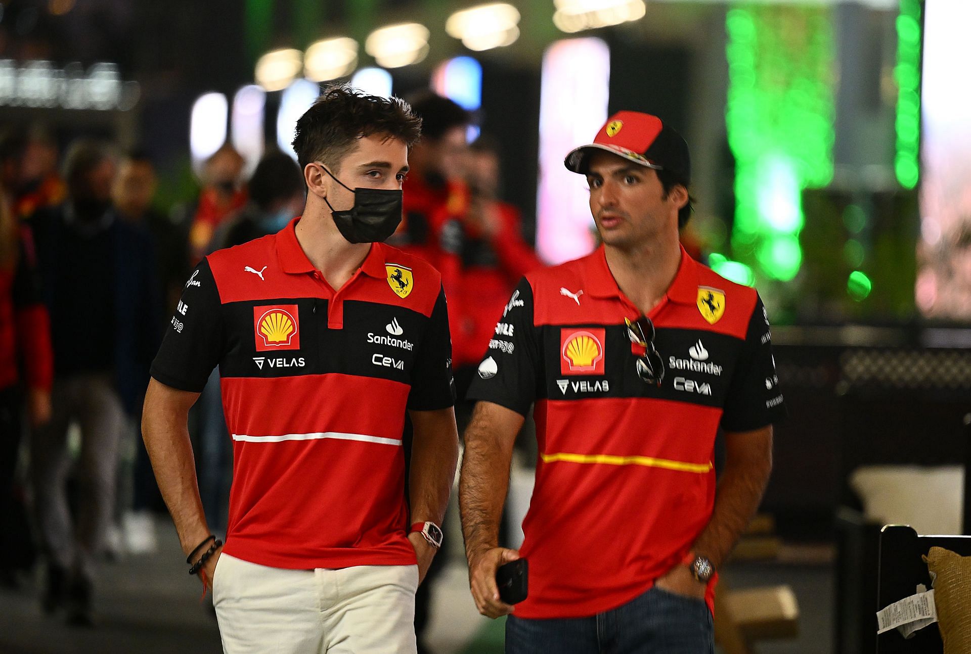 Carlos Sainz (right) and Charles Leclerc (left) at the Practice session of the Saudi Arabian GP