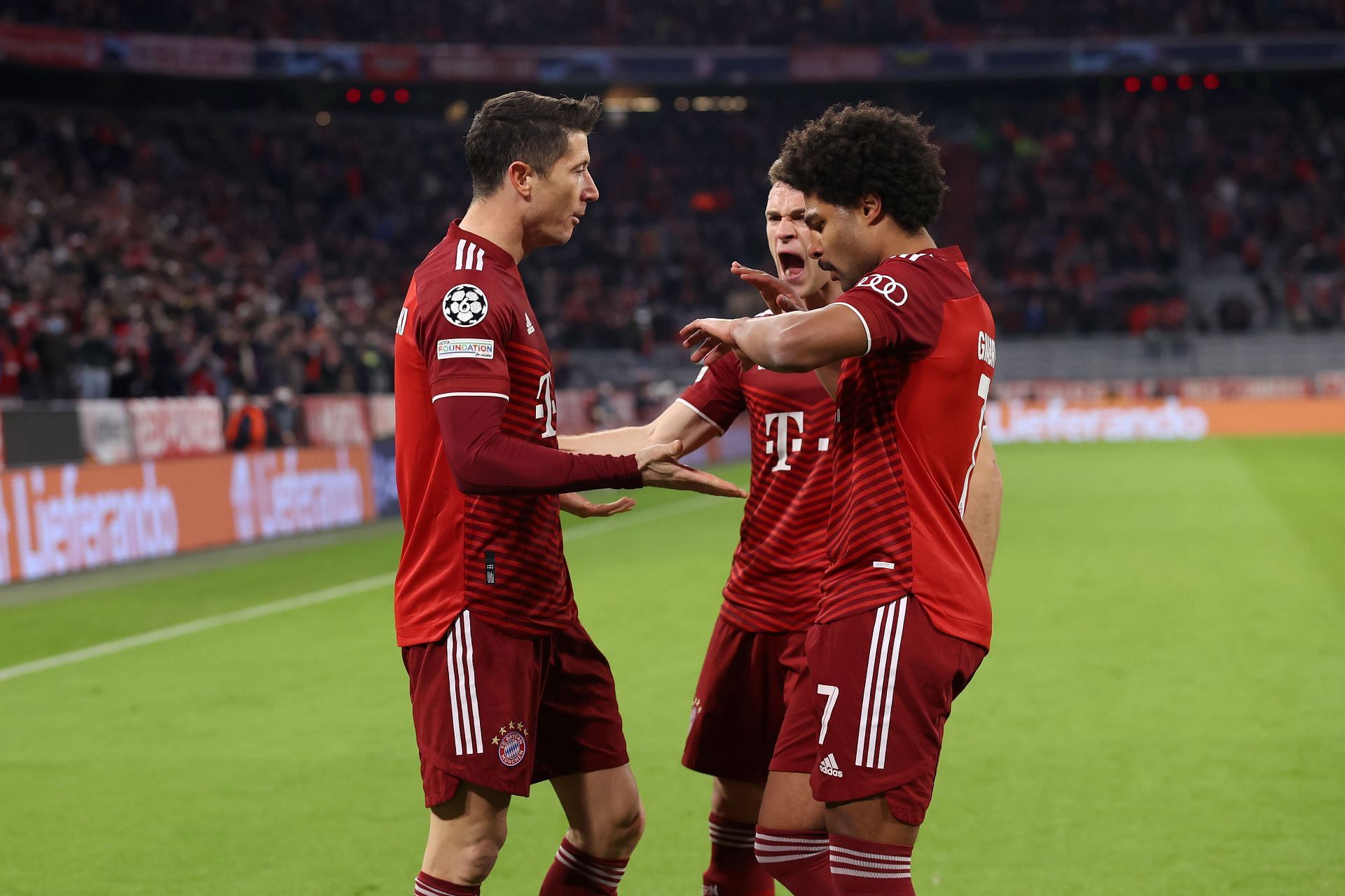 FC Bayern M&uuml;nchen v FC Salzburg: Round Of Sixteen Leg Two - UEFA Champions League