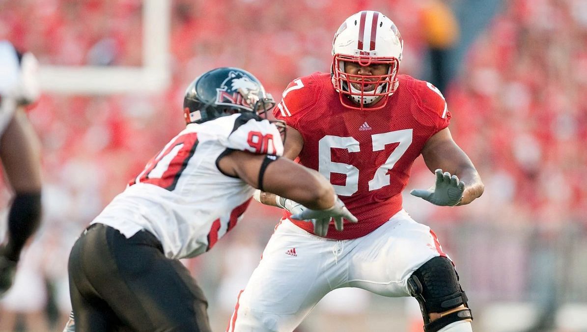 #67 defensive lineman Josh Oglesby in action (Image Credit: Wisconsin Sportsnetwork via SB Nation)