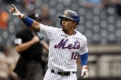 WATCH: New York Mets' four-time All-Star Francisco Lindor gifts fan a baseball, follows it up with a smashing dinger for the home crowd