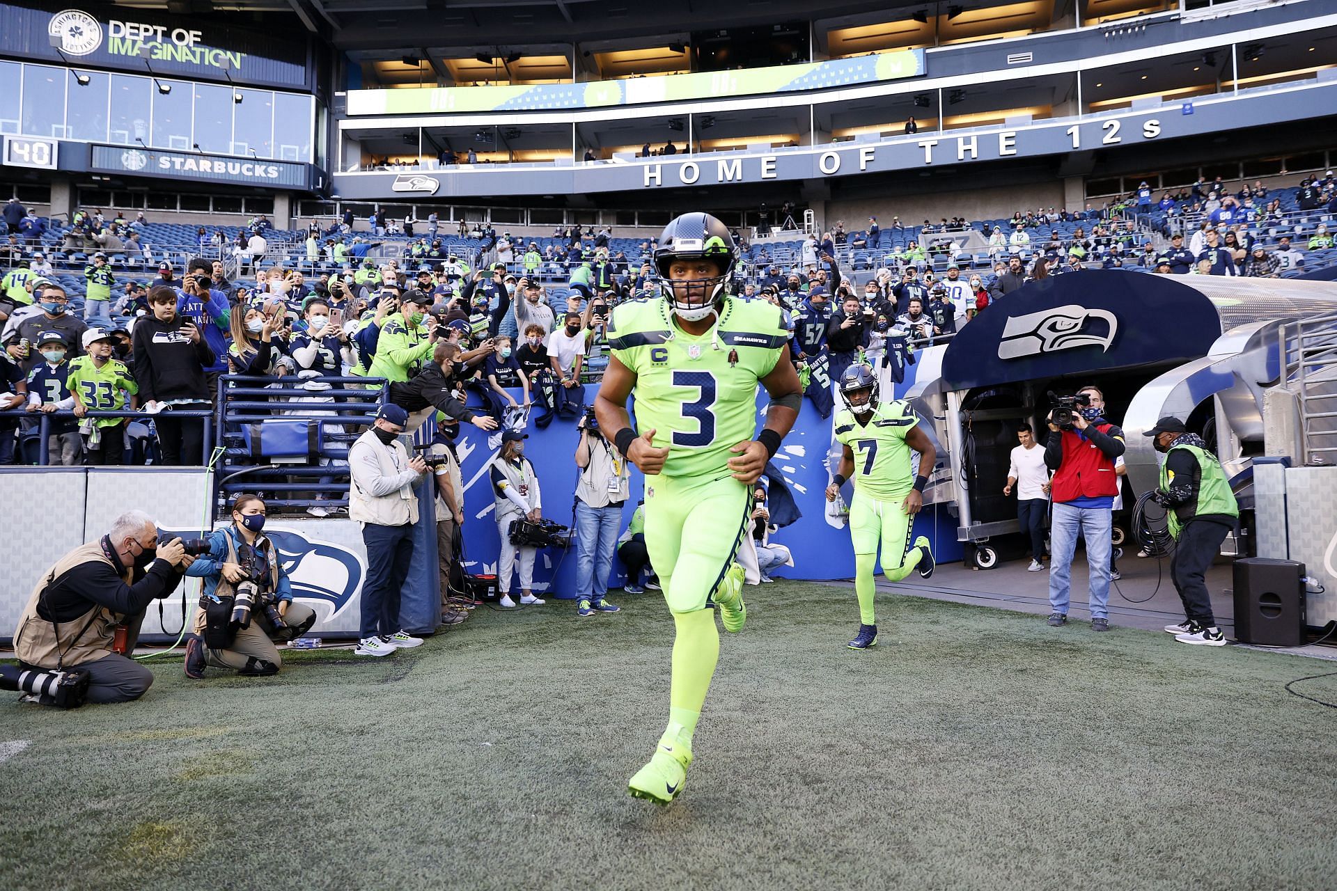 Los Angeles Rams v Seattle Seahawks