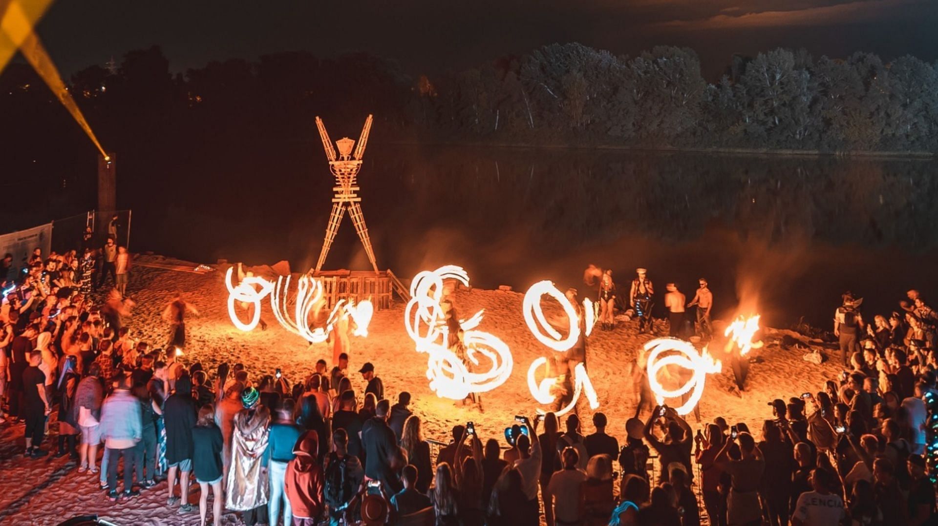 Radical self-expression festival Burning Man tickets were sold out in 29 minutes soon after the main sale went live on March 30 (Image via Instagram/@burningman)
