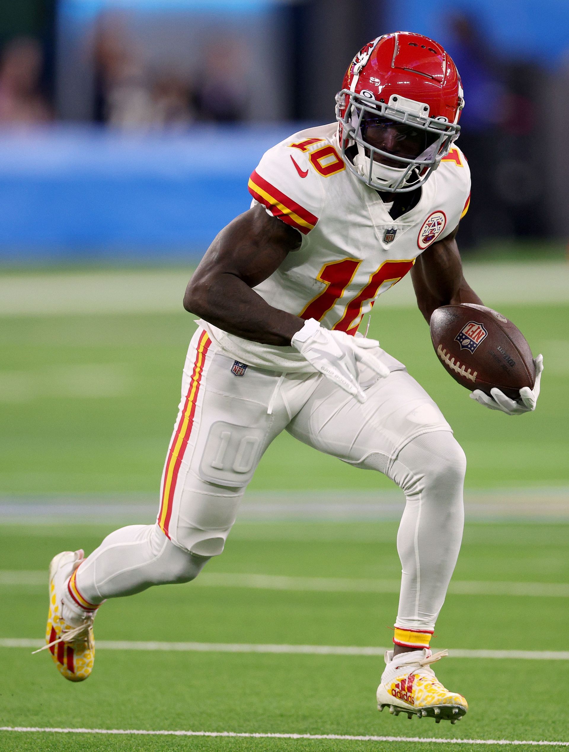 DK Metcalf shuts door on Chiefs trade in hilarious fashion