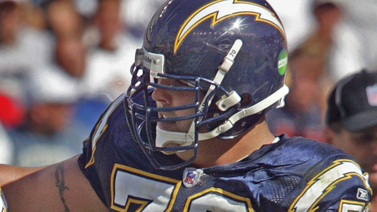 Shane Olivea dies: Former Chargers lineman who blocked for LaDainian  Tomlinson was 40