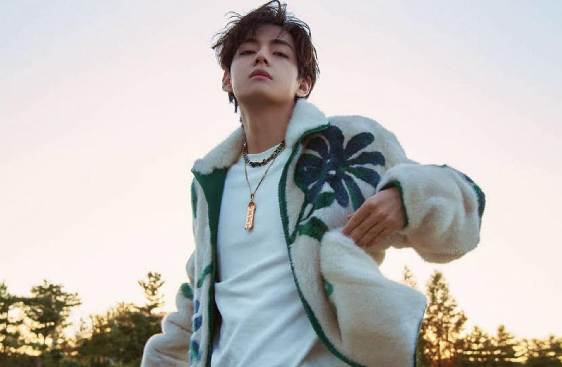 Bts V Breaks The Internet And Becomes The Fastest Asian Person S Act To Reach 8 Million Likes On Instagram