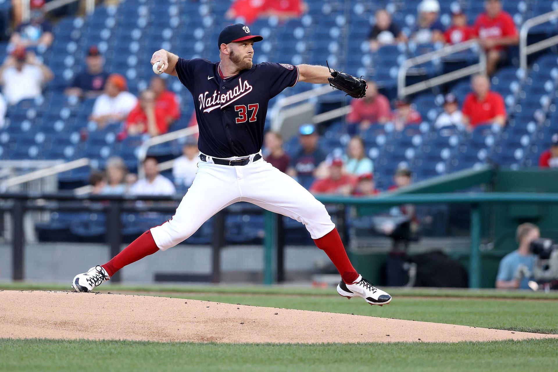 Stephen Strasburg pitches during a Cincinnati Reds v Washington Nationals game