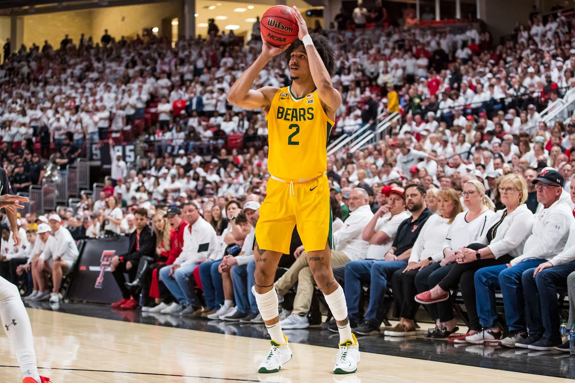 Baylor freshman wing Kendall Brown is entering the 2022 NBA draft.