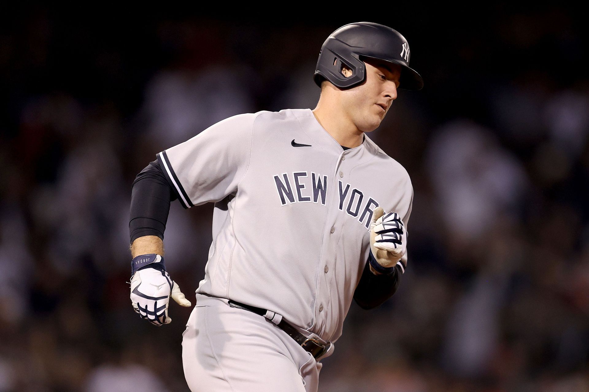 Anthony Rizzo is looking forward to his first full season with the Yankees