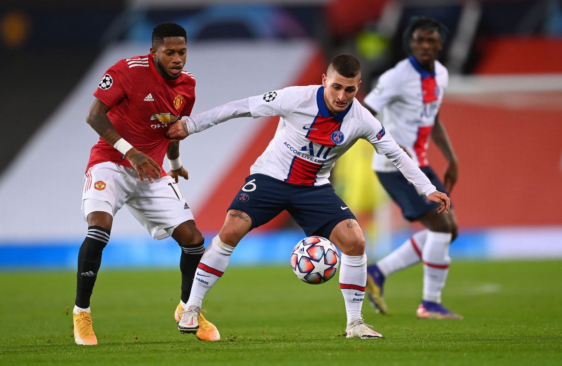 Marci Verratti (#6) in Champions League action against Manchester United