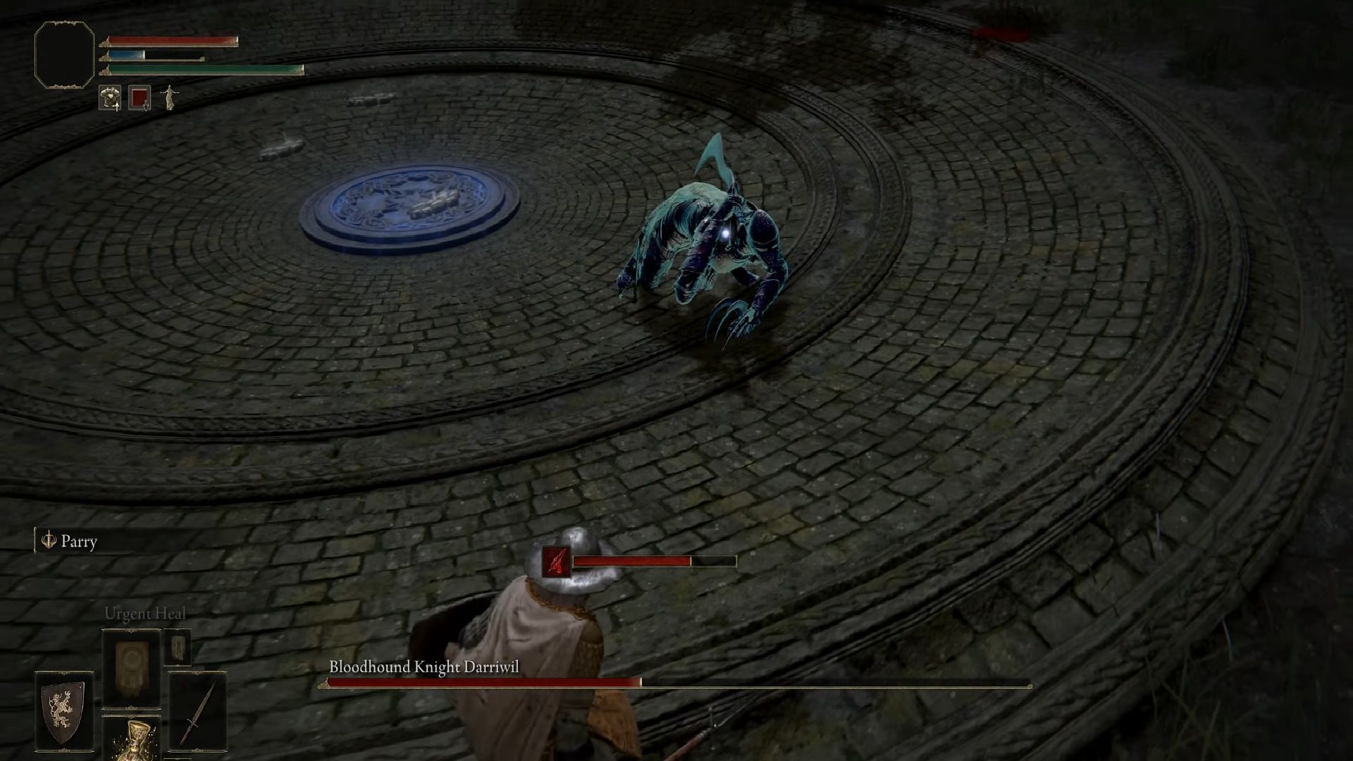 Bloodhound Knight Darriwill carries the Bloodhound&#039;s Fang (Image via Xdarkp/YouTube)