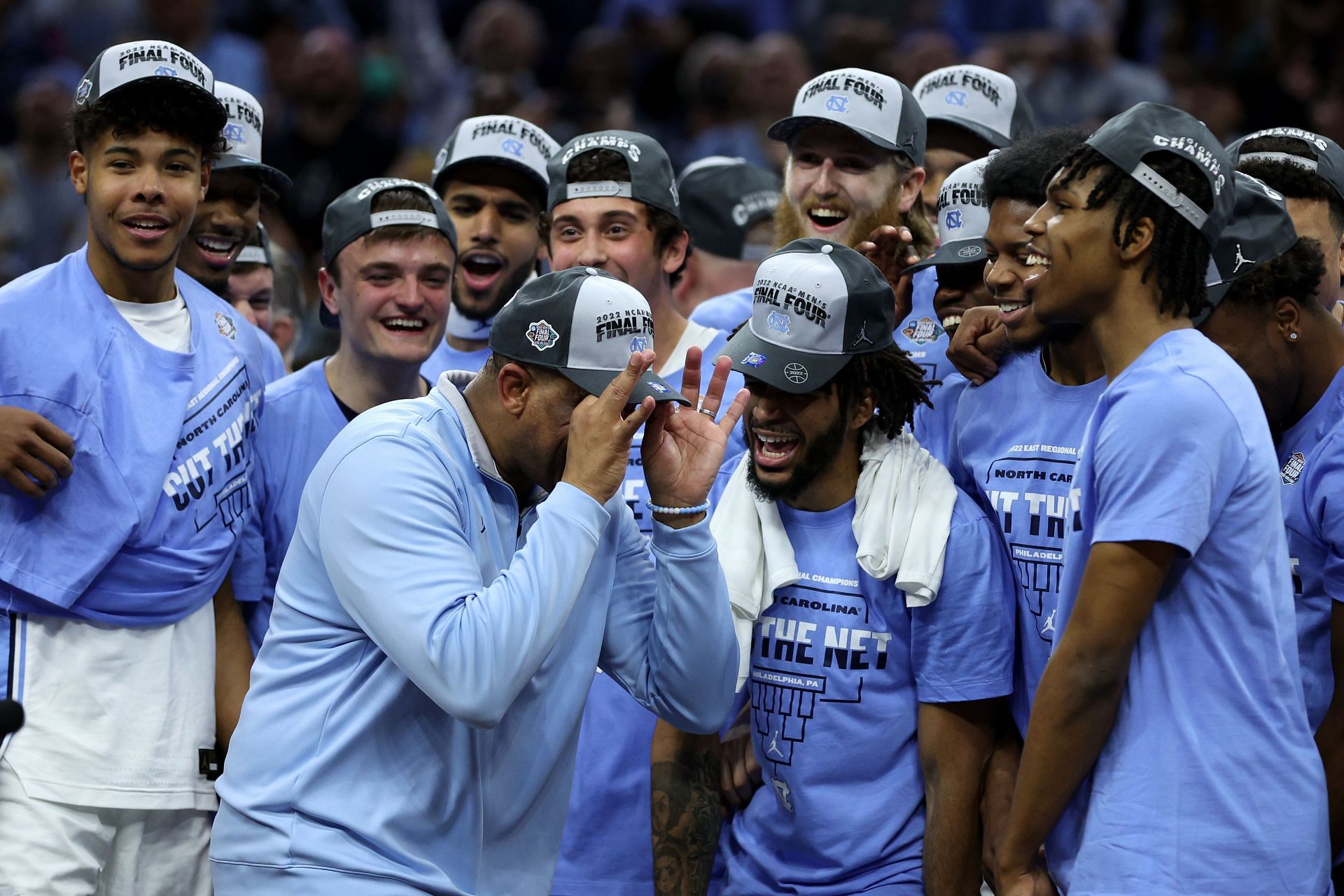 North Carolina and coach Hubert Davis will have a tough challenge in the Duke Blue Devils.