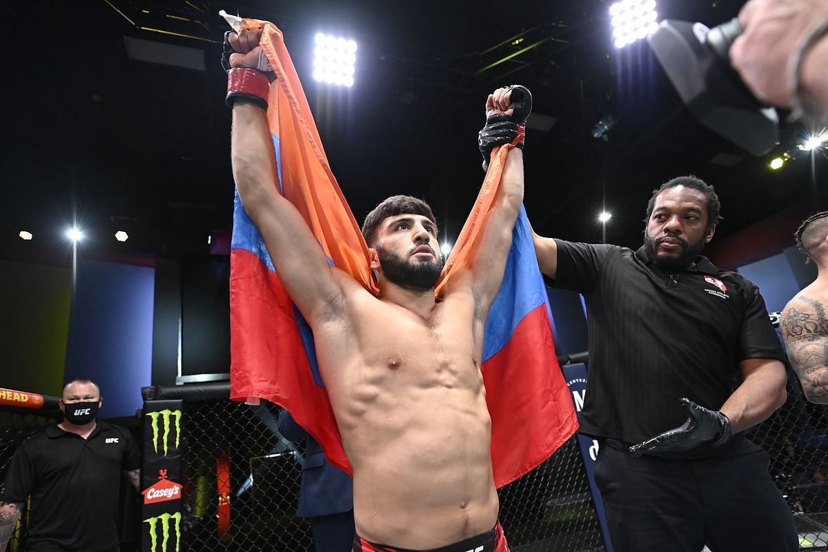 5 Reasons Why Arman Tsarukyan Is The Dark Horse Title Contender In The ...