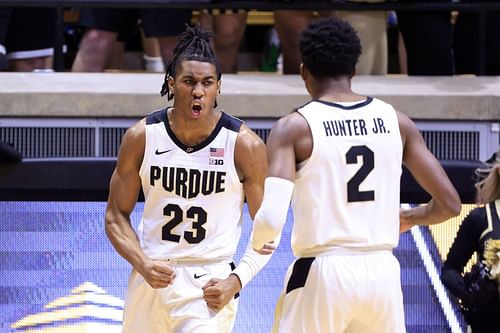 Purdue guard Jaden Ivey (23) continues to buzz.