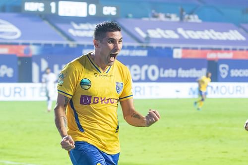 Kerala Blasters FC's Jorge Rolando Pereyra Diaz celebrates his brace in the last match (Image Courtesy: ISL)