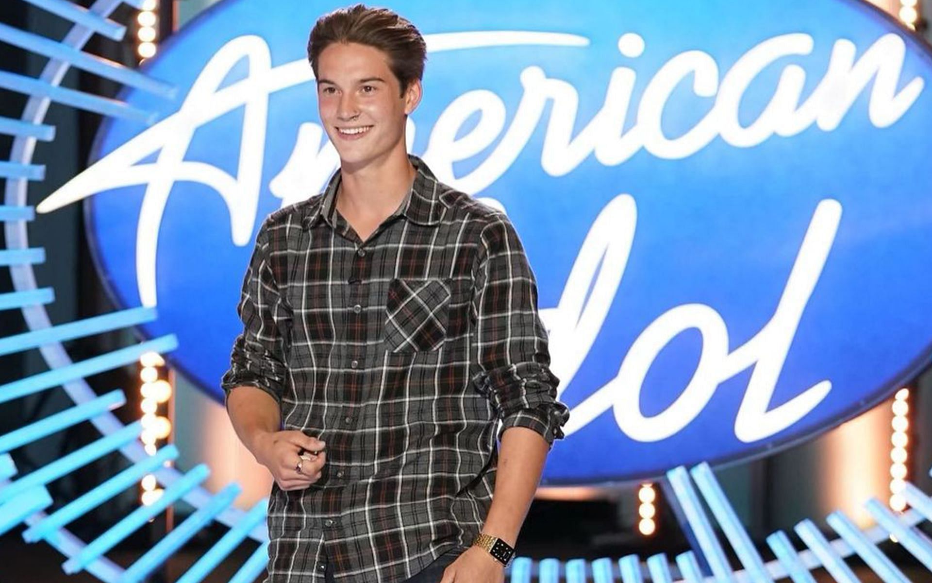 California native Cameron Whitcomb to audition on American Idol (Image via thecamwhitcomb/Instagram)