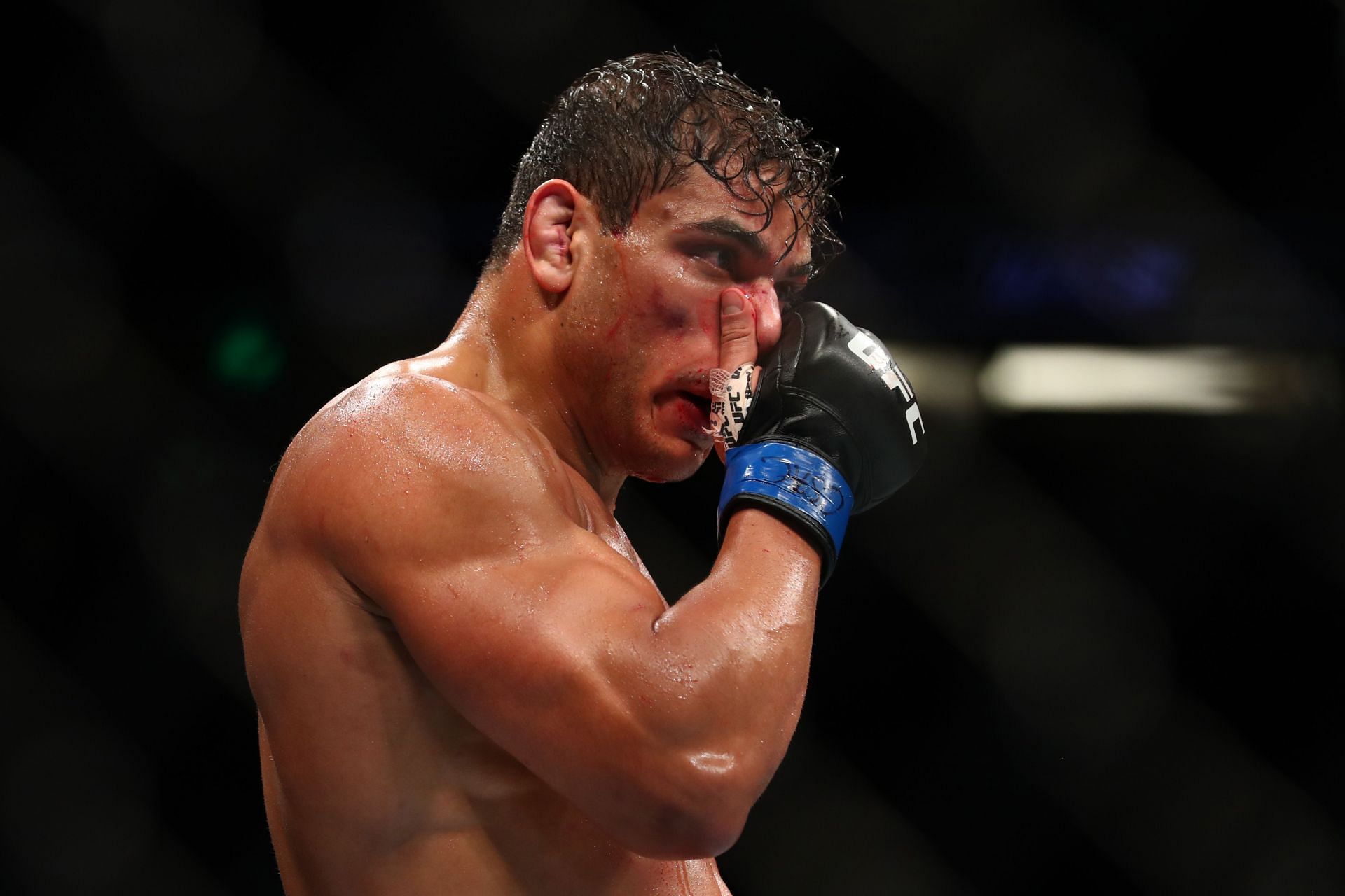 Paulo Costa holds a record of 13-2