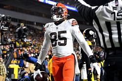 Did the Browns make the right move in placing the franchise tag on David Njoku?