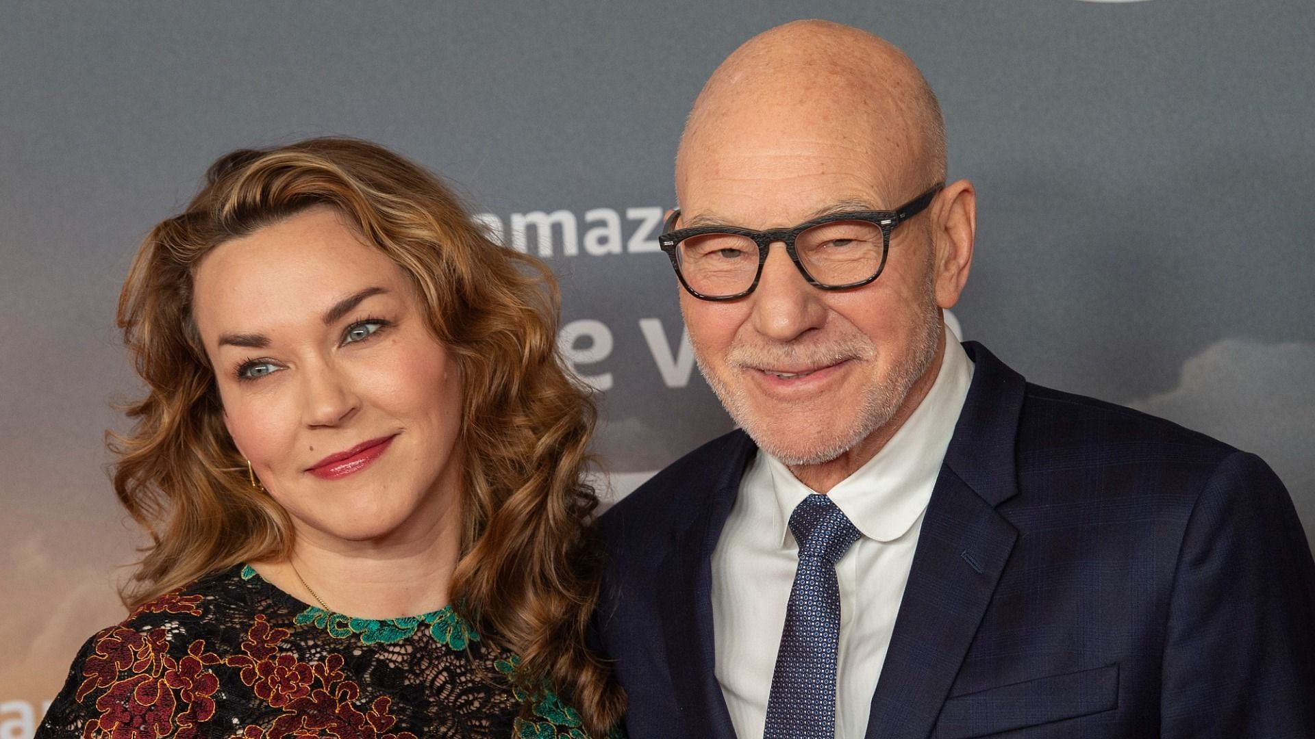 Patrick Stewart and his wife Sunny Ozell (Image via Paul Zinken/Picture Alliance)