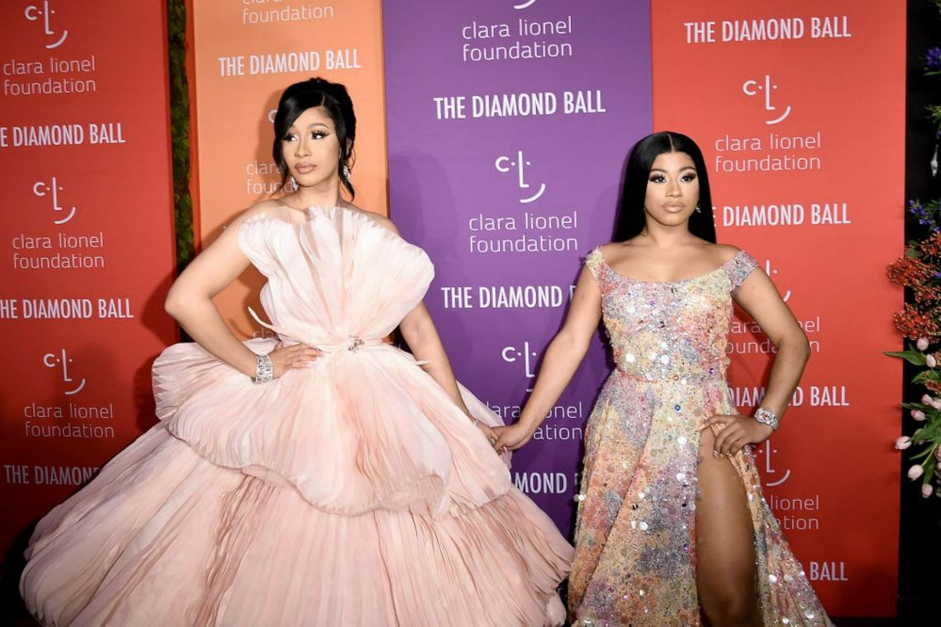 Cardi B and sister Hennessy Carolina beat a defamation lawsuit (Image via Steven Ferdman/Getty Images)