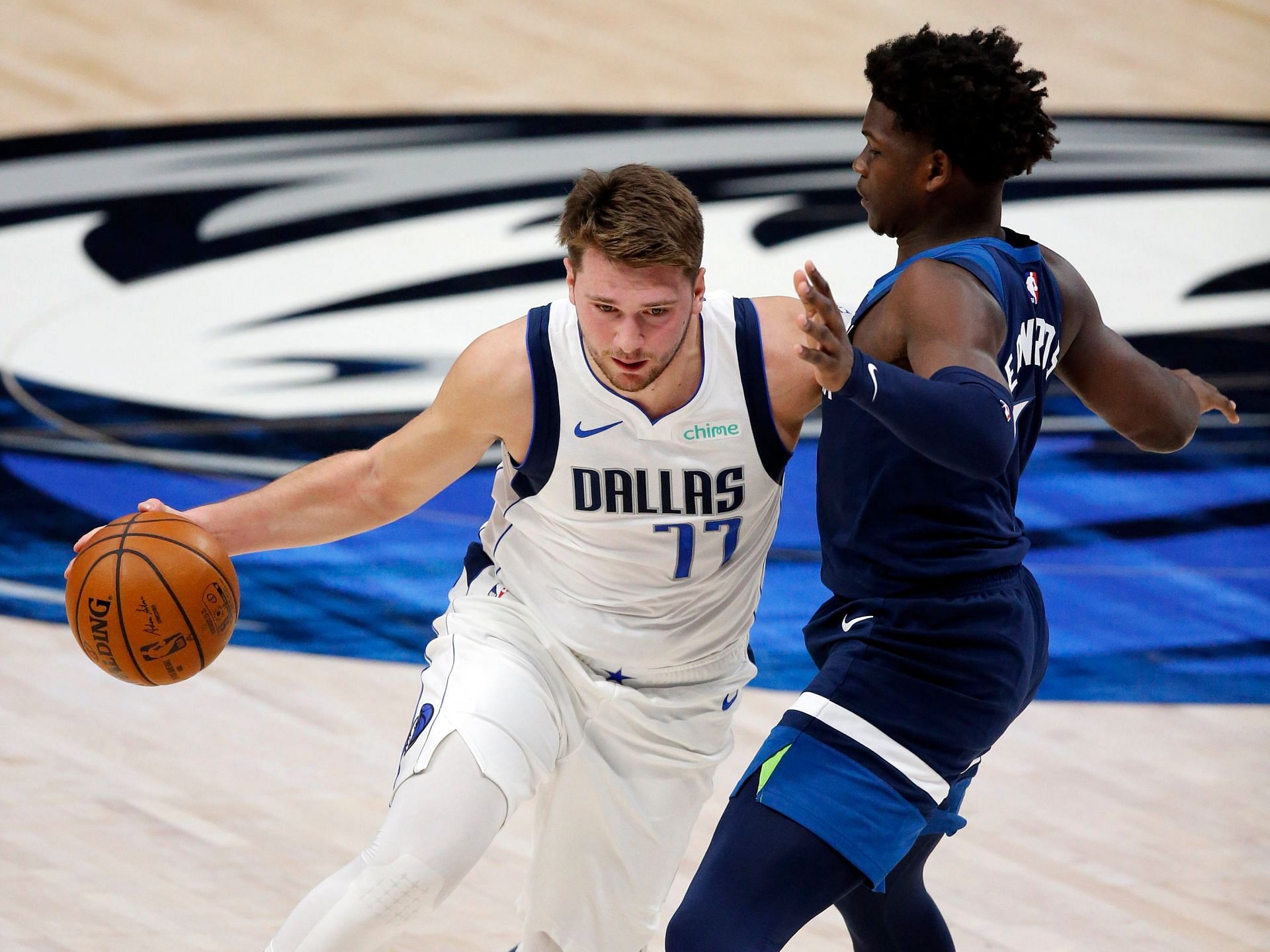 The Dallas Mavericks will host the hottest team in the NBA in the last 10 games, the Minnesota Timberwolves. [Photo: Dallas Morning News]