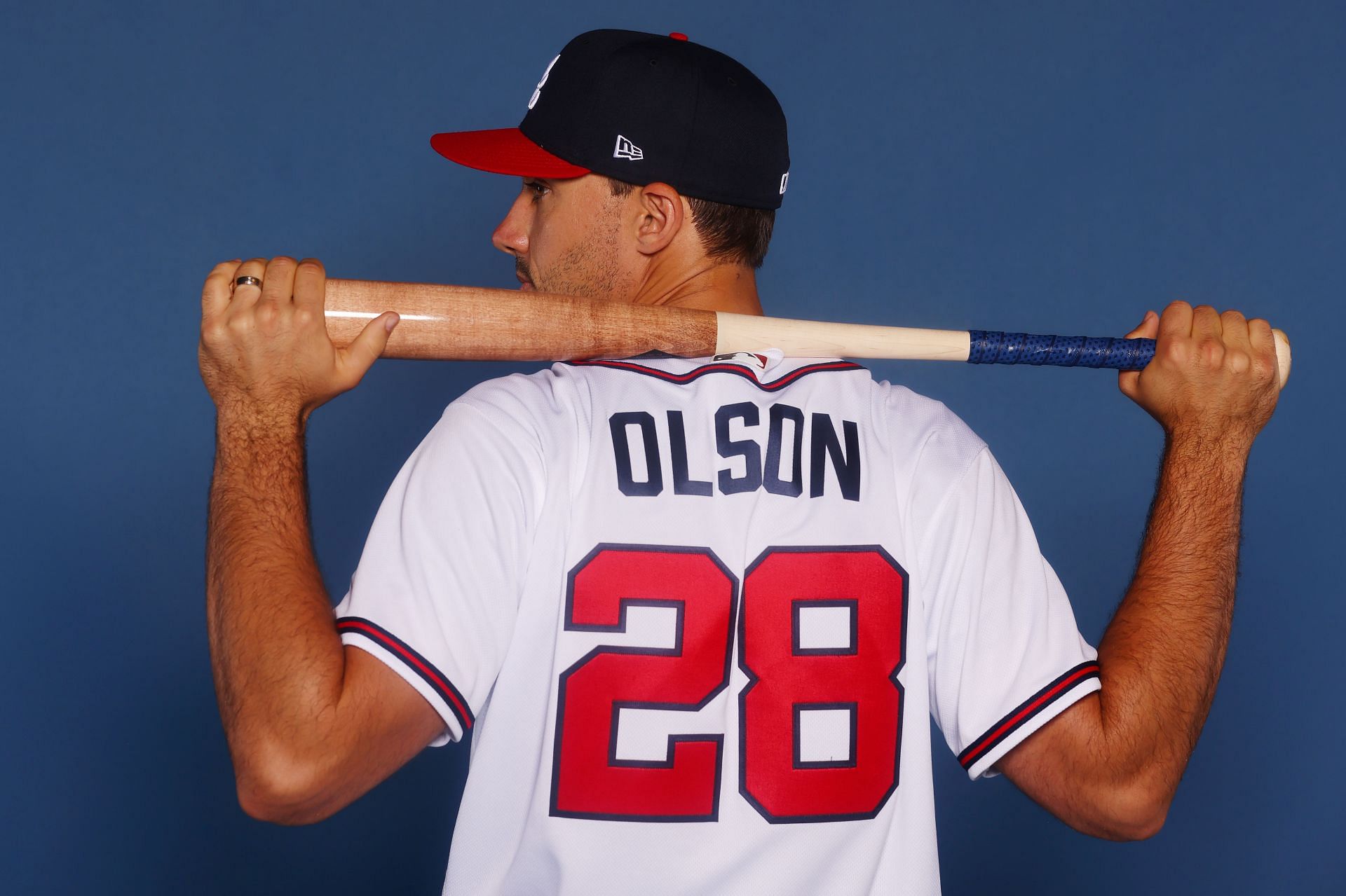 Braves first baseman Matt Olson, shaped by bonds forged in Atlanta