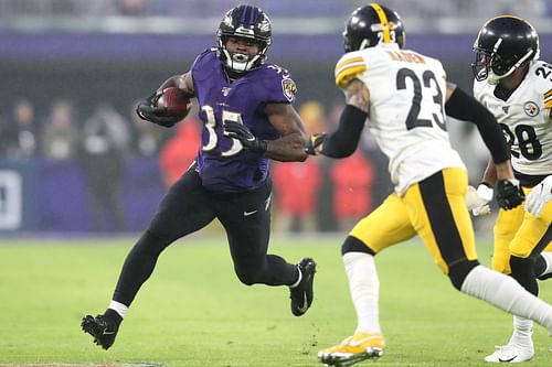 Pittsburgh Steelers v Baltimore Ravens