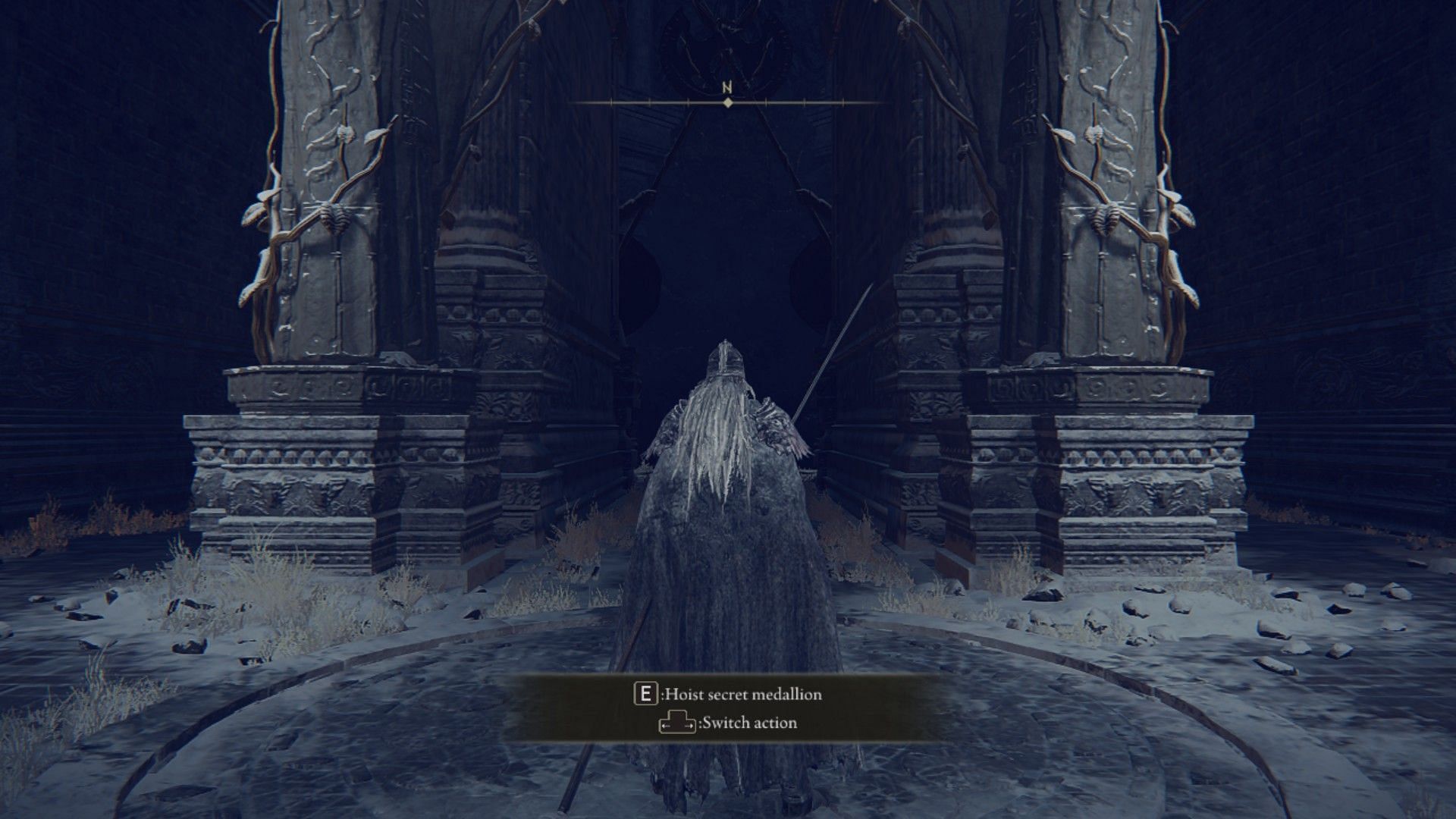 Hoisting the medallion in front of the Grand Lift of Rold (Image via FromSoftware)