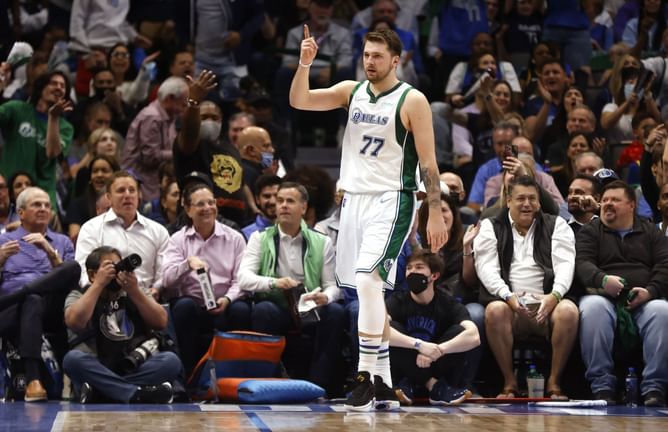 Is Luka Doncic playing tonight against the Sacramento Kings? | 2021-22 NBA season