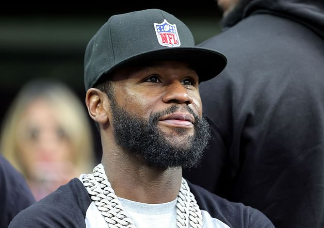 "One lucky holder will win $15,000" - Floyd Mayweather releases 1000 NFTs with access to gyms, events and more