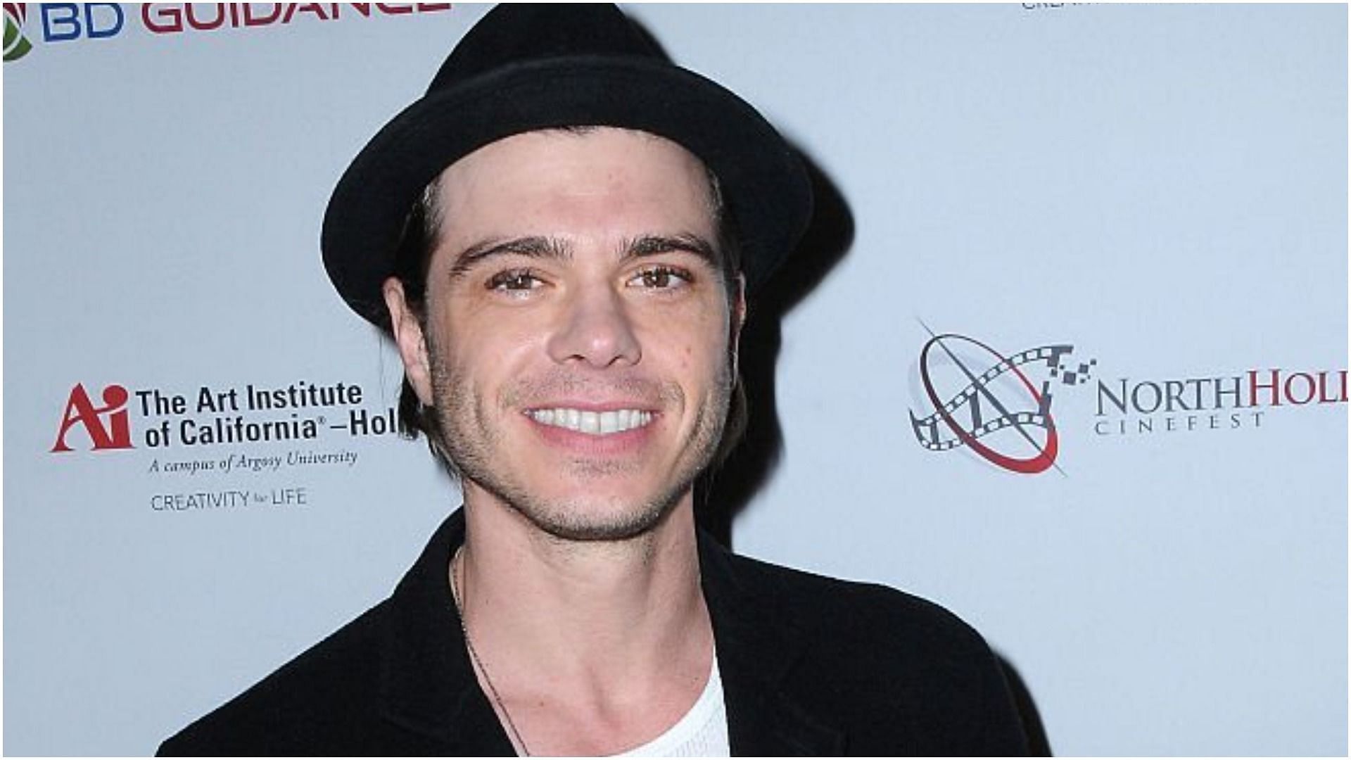 Matthew Lawrence is a famous actor and singer (Image via Barry King/Getty Images)