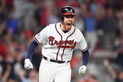 Watch: Freddie Freeman arrives in style ahead of Los Angeles Dodgers' first Spring Training game of the season
