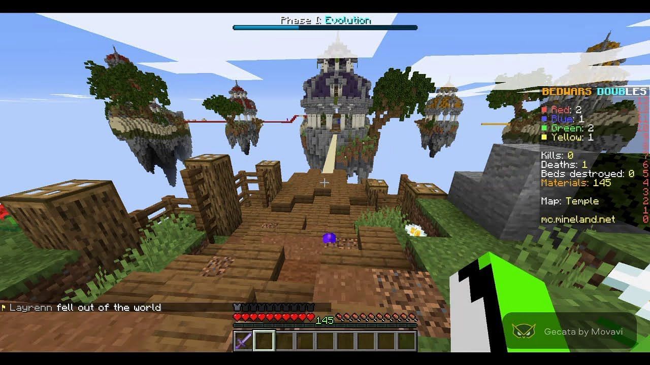 Mineland hosts many players with a great community that is growing rapidly. (Image via theXDcubest, Youtube)
