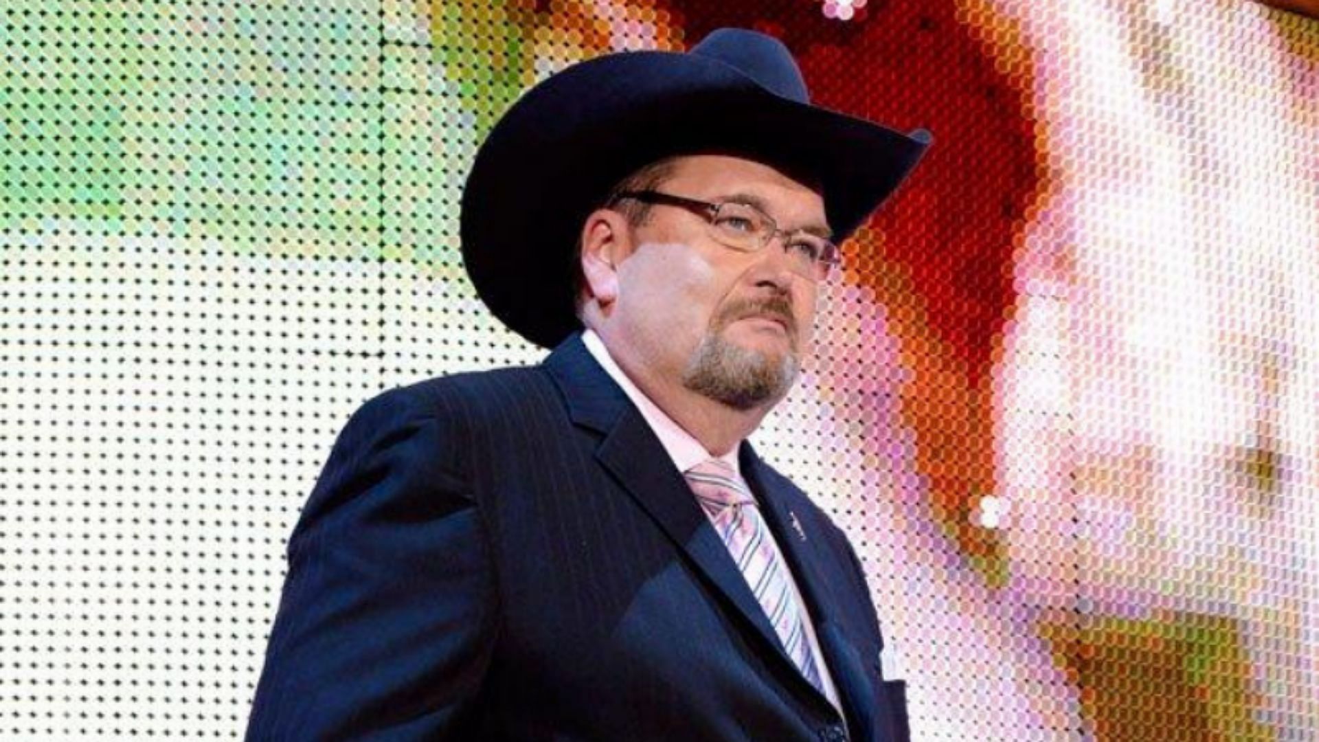 Former WWE commentator and executive Jim Ross