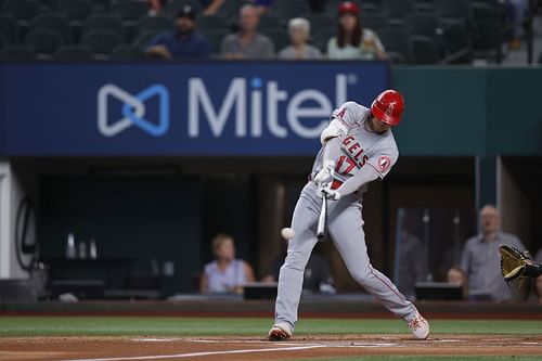 Ohtani hitting one of his dingers