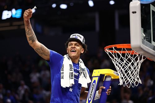 Paolo Banchero's post-game after the Elite Eight win included cutting nets and cutting questions.