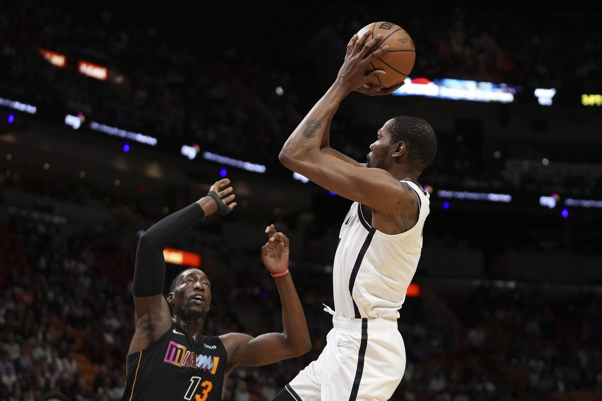 Brooklyn Nets vs. Miami Heat: Kevin Durant shoots.