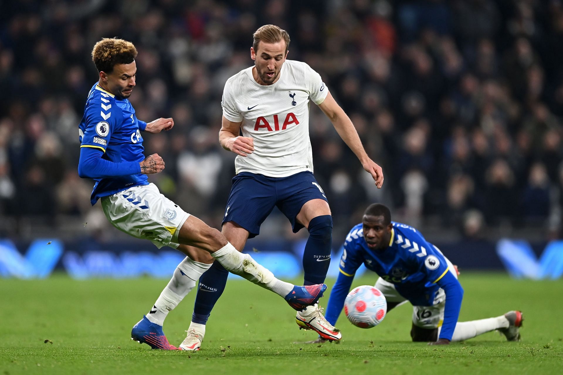 Everton suffered a 0-5 loss against Tottenham