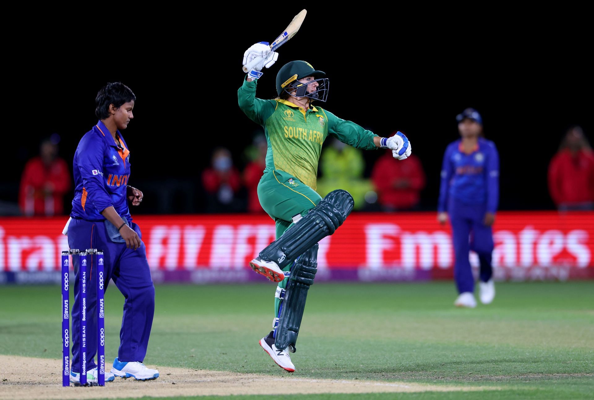 Mignon du Preez celebrates after South Africa defeated India in the ICC Women&#039;s World Cup league match